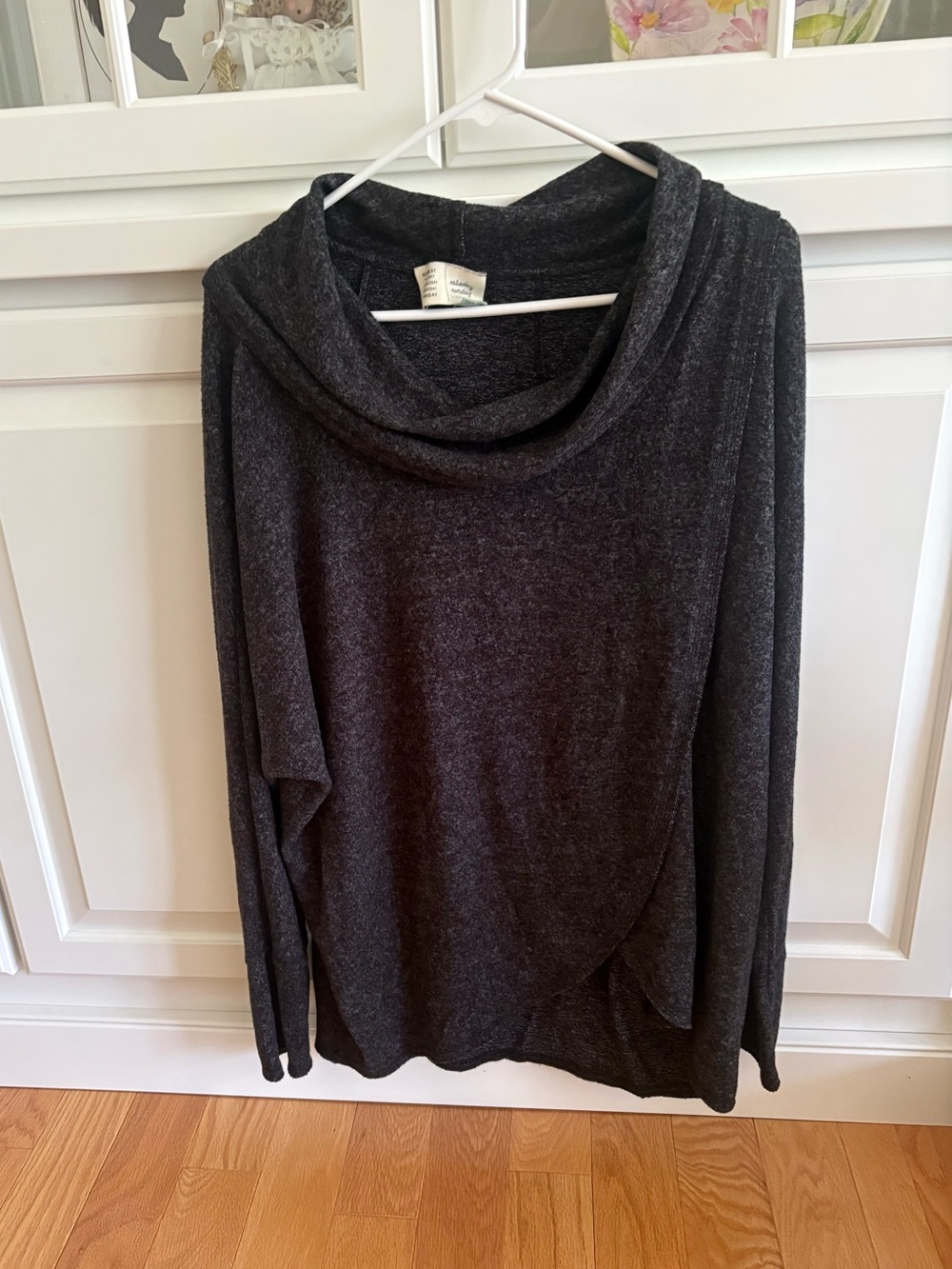Saturday/Sunday Anthropology Sweater Women’s L Gray Cowl Neck Dolman Lagenlook